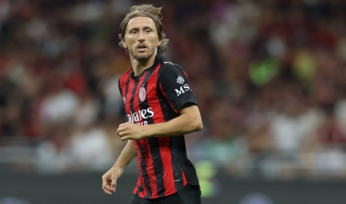 İtalya Kupası 1. çeşit maçında Milan, Serie B temsilcisi Bari'yi