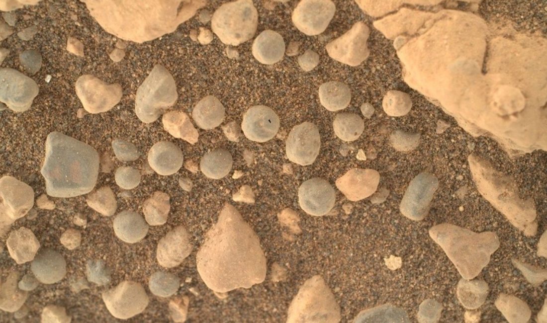 NASA’nın Perseverance aracı, Mars’ta volkanik ya da kozmik çarpmalarla oluşmuş
