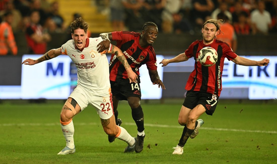 Nicolo Zaniolo, Gaziantep FK maçının 73. dakikasında oyuna girerek 745