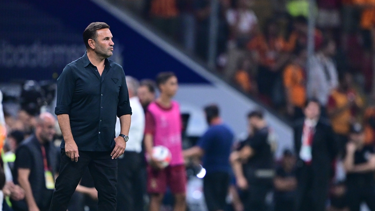 Galatasaray Teknik Yöneticisi Okan Buruk, Lazio maçının akabinde "Orta saha