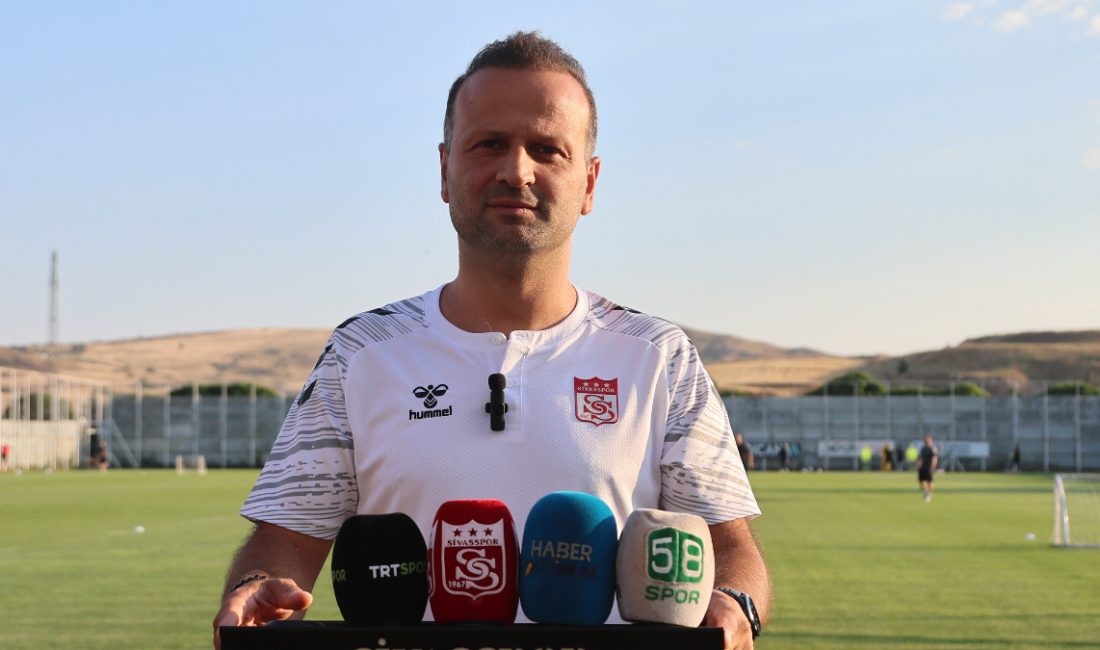 Sivasspor Teknik Yöneticisi Osman Zeki Korkmaz, “Dünyanın neresinde olursa olsun