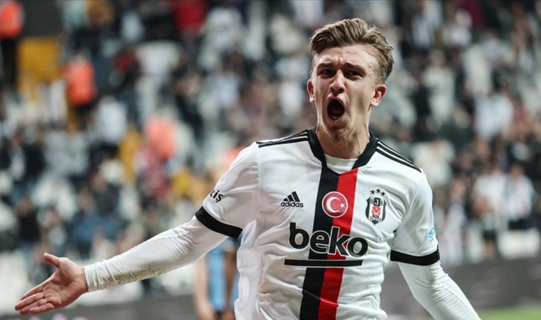 Beşiktaş'ın İskoçya'nın Rangers grubundan 3+1 yıllığına takımına kattığı eski futbolcusu
