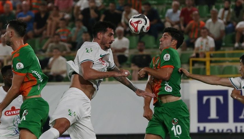 Harika Lig’in 2. haftasında Corendon Alanyaspor, alanında Çaykur Rizespor ile