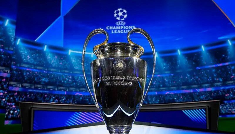 Şampiyonlar Ligi'nde lig kademesi kuraları bugün çekilecek. Temsilcimiz Galatasaray'ın yer