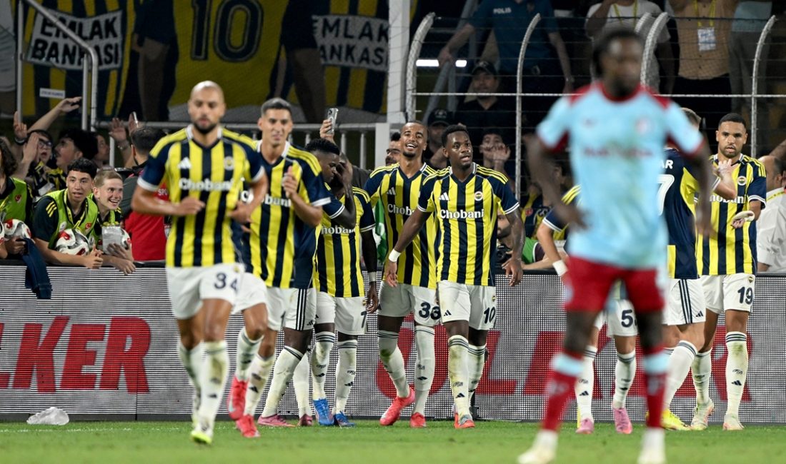 Feyenoord'u eleyen temsilcimiz Fenerbahçe'nin UEFA Şampiyonlar Ligi play-off tipindeki rakibi