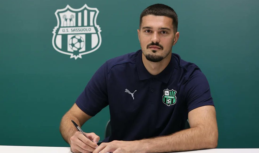 İngiliz takımı Ipswich Town, kalecisi Arijanet Muric'i İtalyan grubu Sassuolo'ya