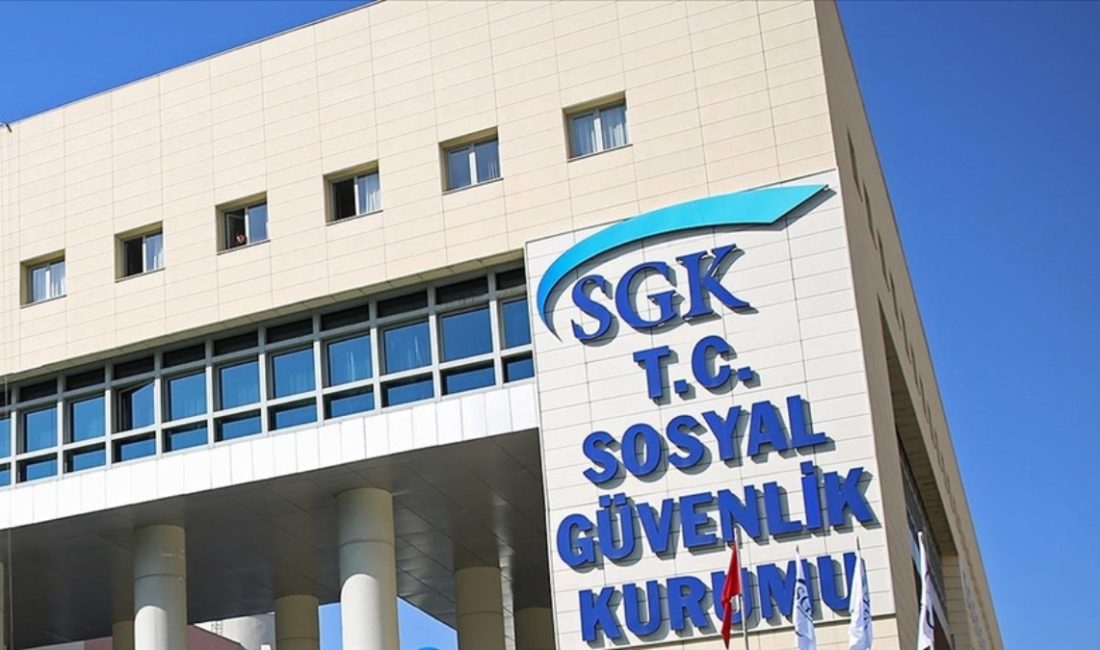Çalışma ve Sosyal Güvenlik Bakanı Vedat Işıkhan, sosyal medya hesabı