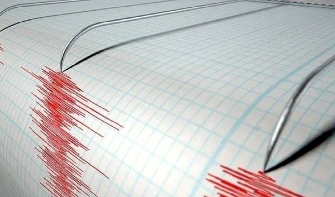 Kütahya Simav'da saat 07.15 ve 07.17'de 3.8 büyüklüğünde iki zelzele
