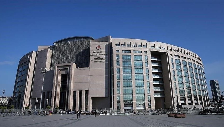 İstanbul Büyükşehir Belediyesi'ne (İBB)yönelik yeni bir operasyon başlatıldı. Jandarmanın yürüttüğü