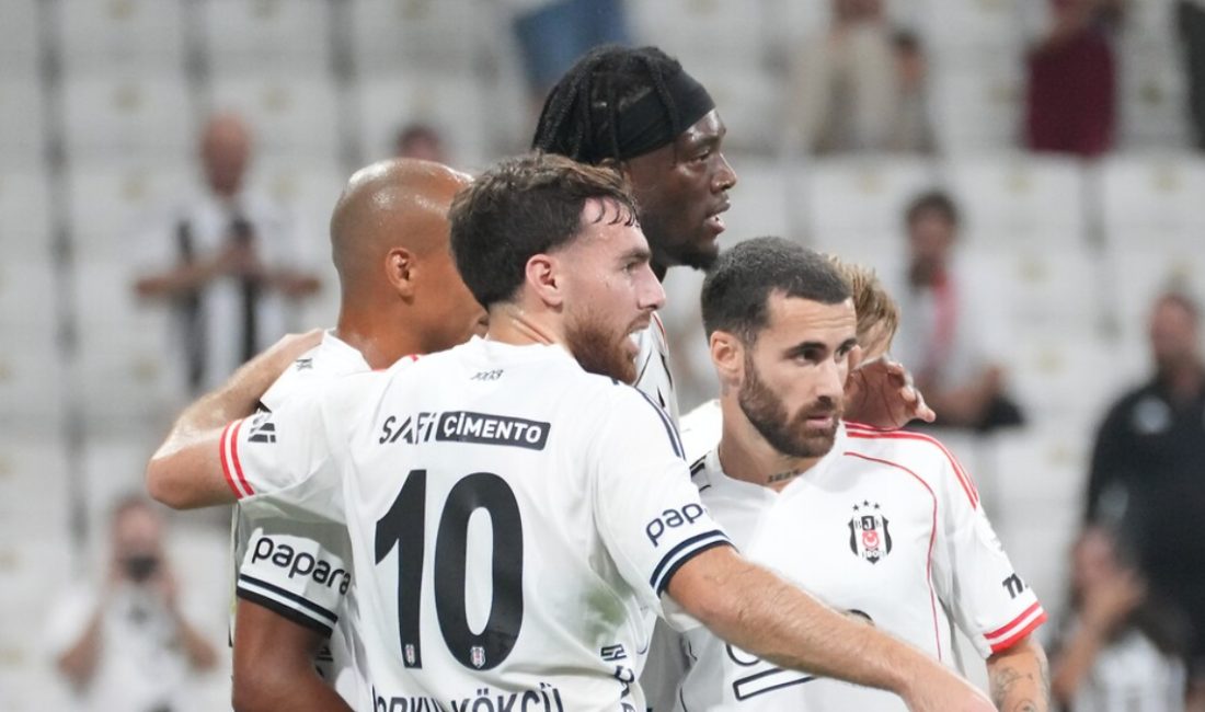Beşiktaş’ta yeni transferler Tammy Abraham ve Orkun Kökçü, siyah-beyazlı formayla