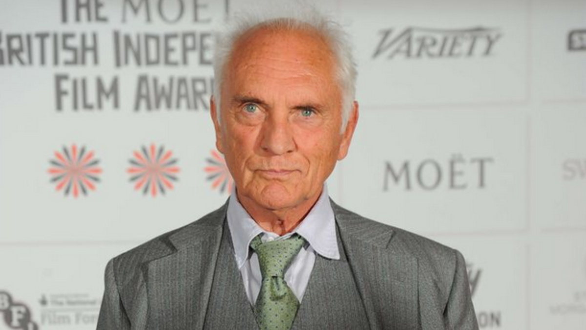 İngiliz sinemasının efsane oyuncusu Terence Stamp, Süpermen serisinde canlandırdığı General
