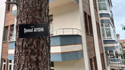 Ortahisar ilçesindeki Çamlık Altı Sitesi’nde, vefayı yaşatmak için hayatını kaybeden