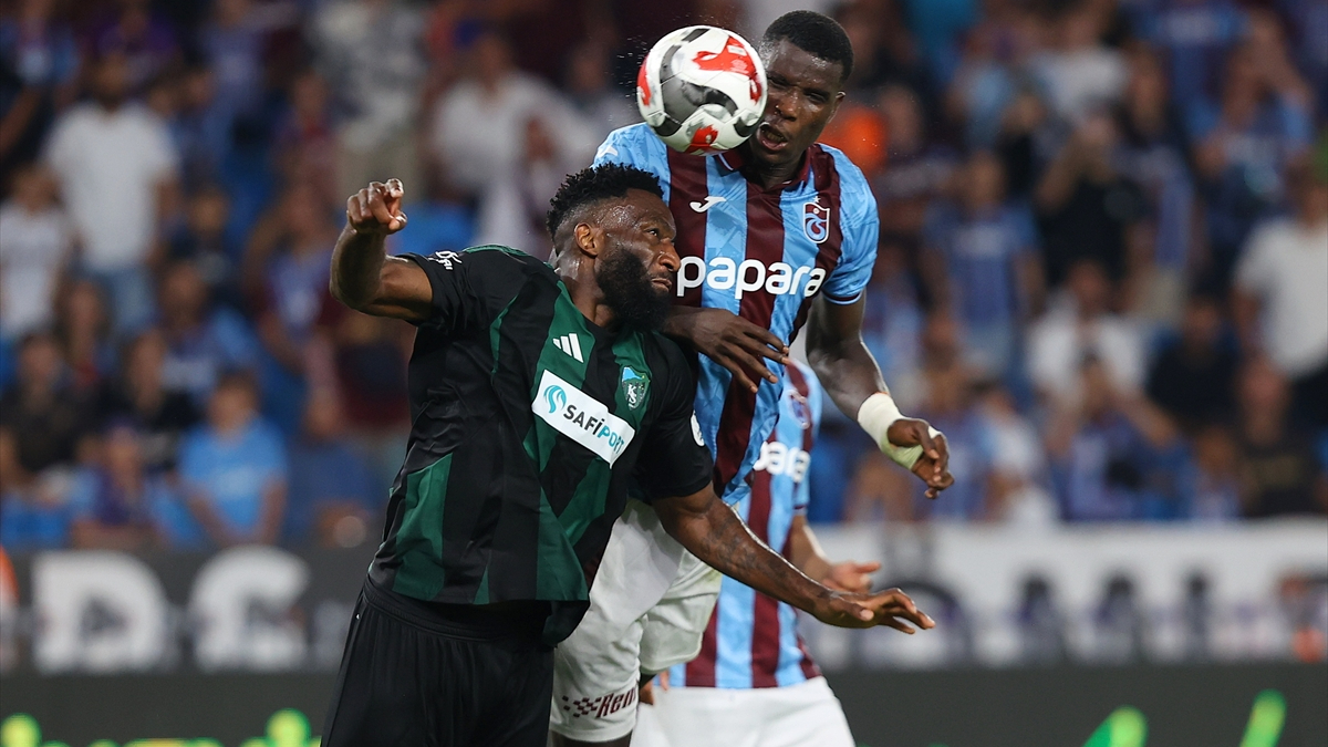 Üstün Lig'in birinci haftasında Trabzonspor, konuk ettiği ligin yeni ekibiKocaelispor'u