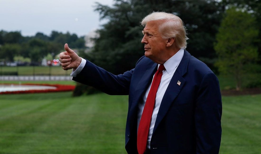ABD Başkanı Donald Trump, eski Rusya Devlet Lideri Dimitri Medvedev'in