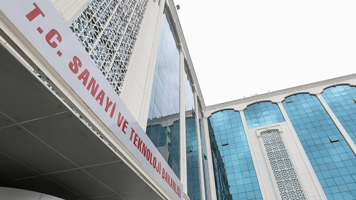 Sanayi ve Teknoloji Bakanlığı'nın 81 vilayette başlattığı Lokal Kalkınma Atağı