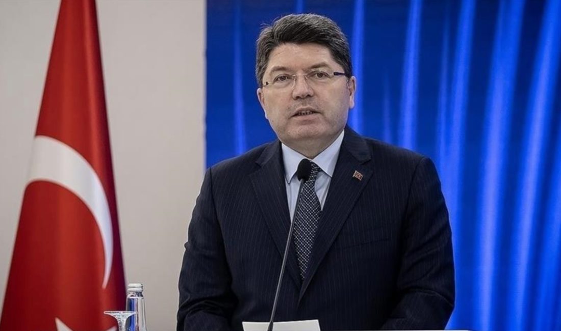 Adalet Bakanı Yılmaz Tunç, 1 Ocak 2017'den bu yana yaklaşık