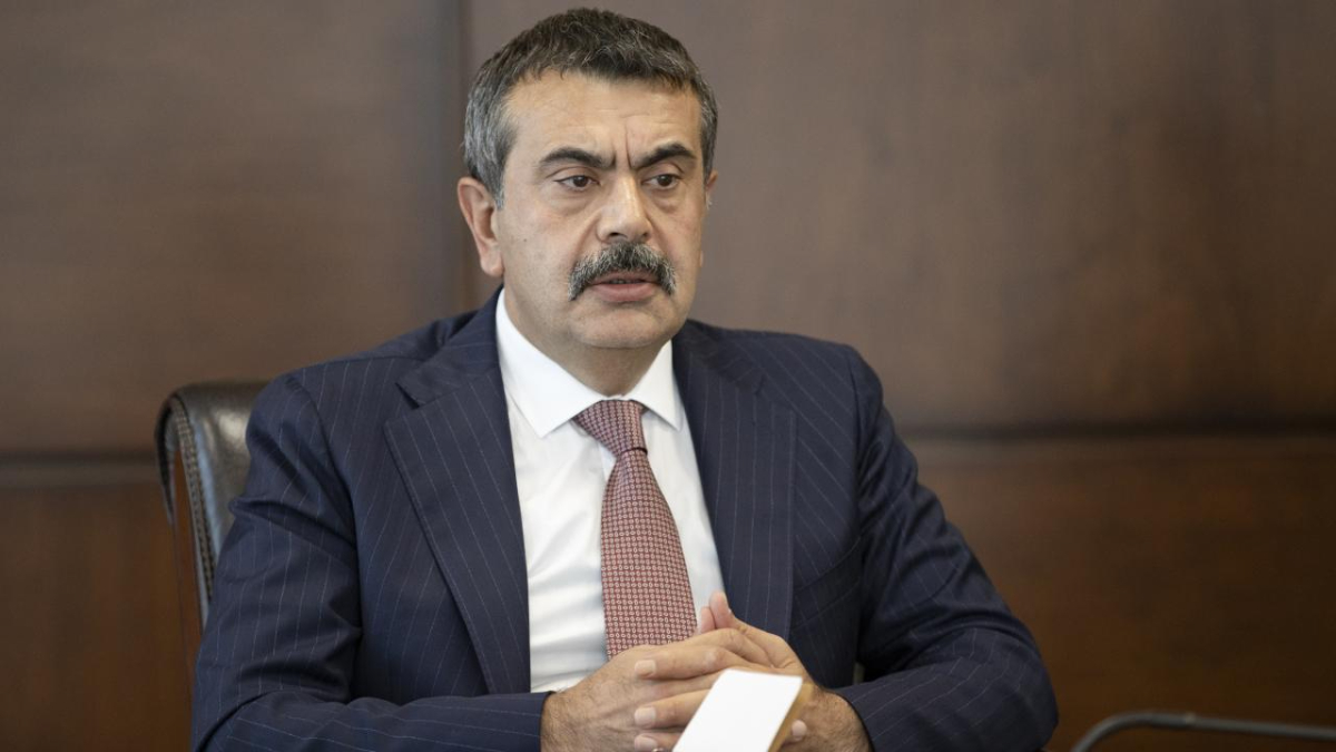 Yusuf Tekin, özgür kıyafet uygulamasına ait, "Bizim isteğimiz şuydu; velilerimiz