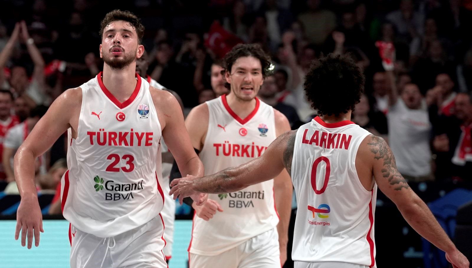 12 Dev Adam, EuroBasket 2025 son 16 turu maçında İsveç
