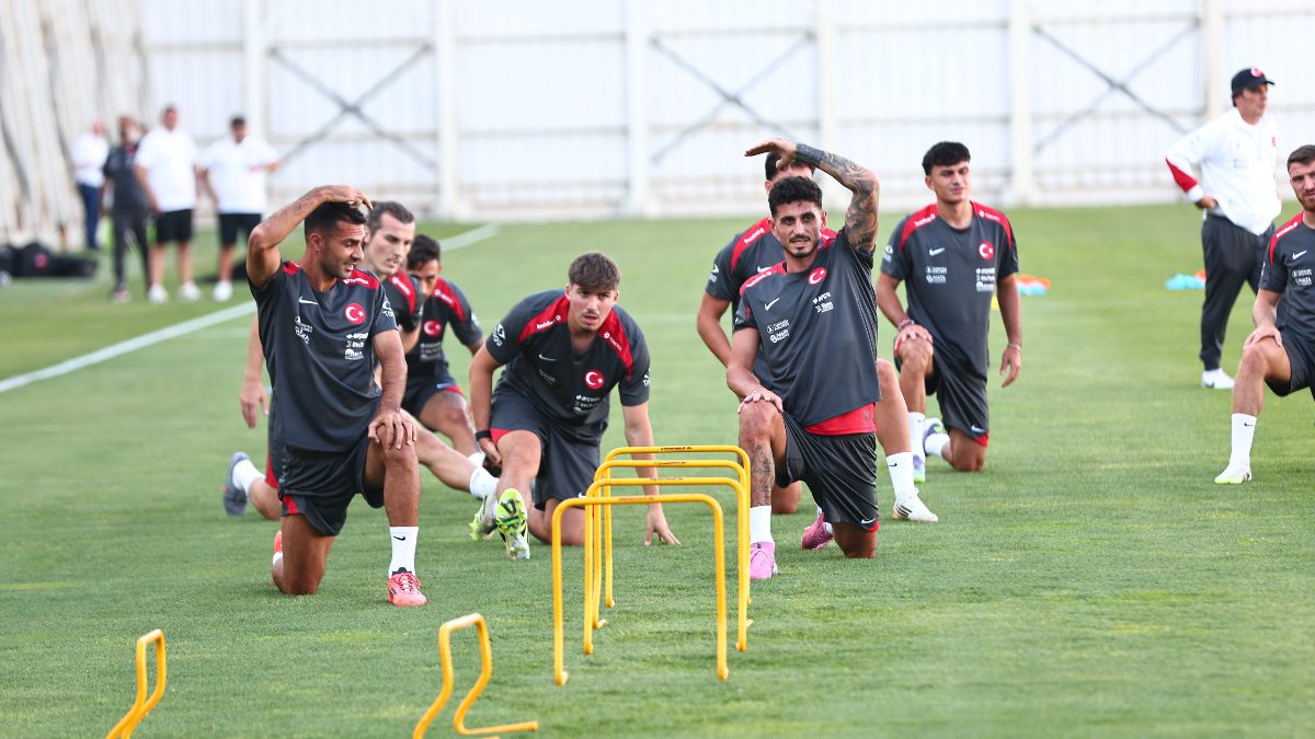 Vincenzo Montella yönetimindeki A Milli Futbol Takımı, İspanya ile oynayacağı
