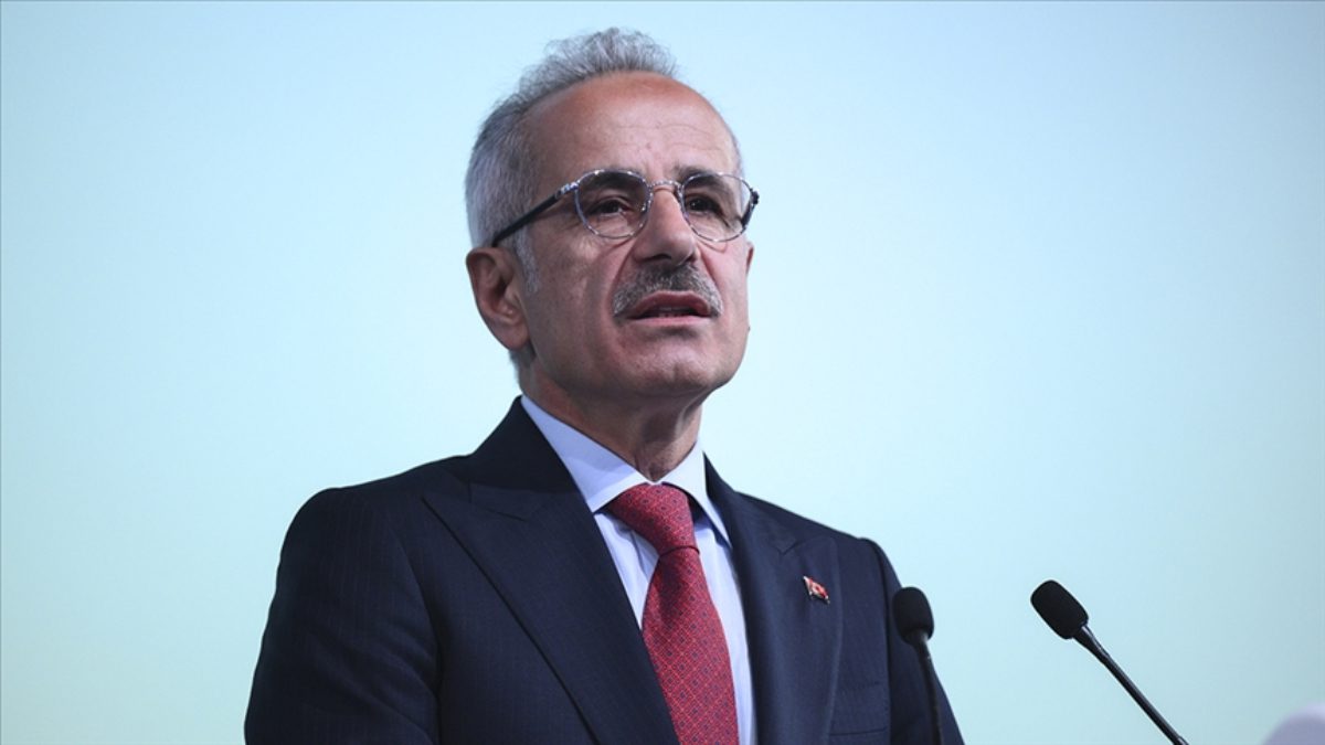 Abdulkadir Uraloğlu, motosiklet kazalarında riski azaltmak için yapılan motorcu dostu
