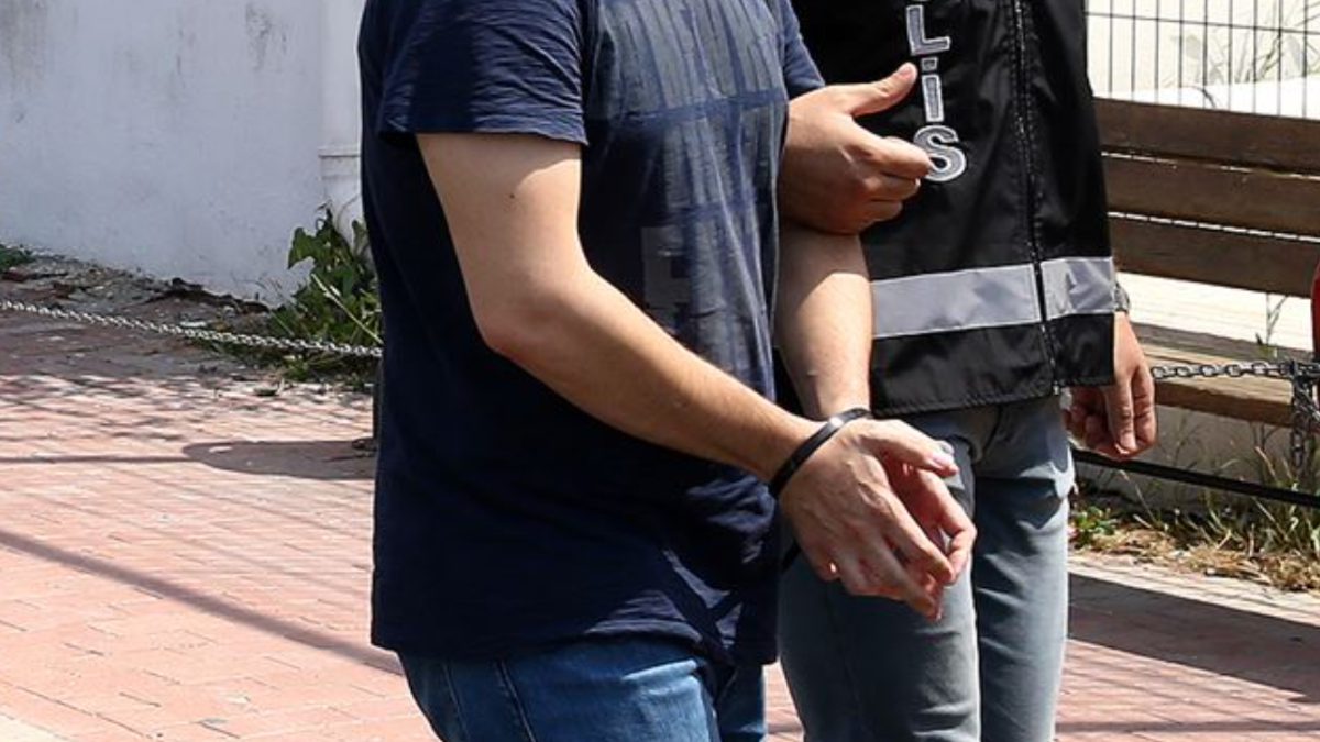 Kentte, terör örgütü DEAŞ üyesi olduğu iddiasıyla tutuklanan sanık hakkında