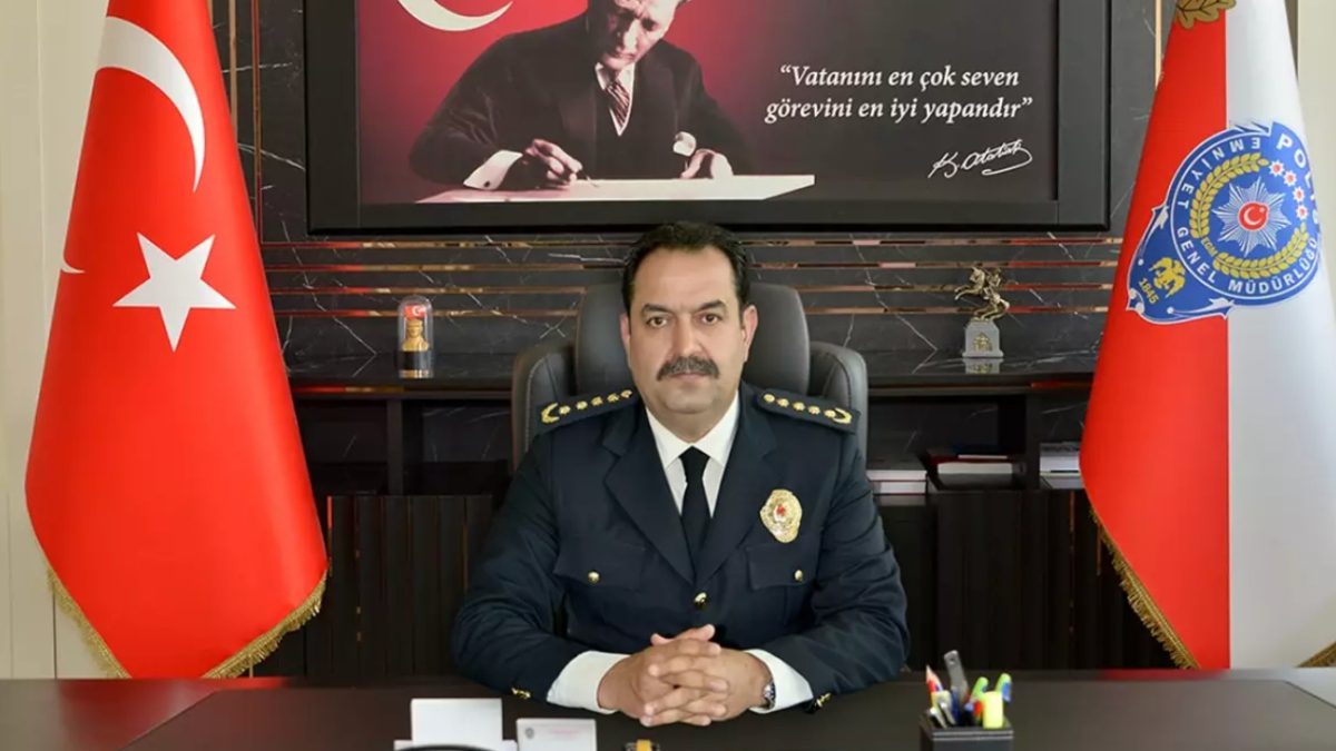 Emniyet Genel Müdürlüğü, Antalya İl Emniyet Müdürü İlker Arslan'ın, Cumhuriyet