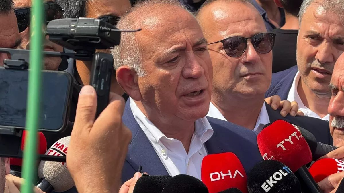 Dün CHP Genel Başkan Yardımcısı Ensar Aytekin ve partililerle sert