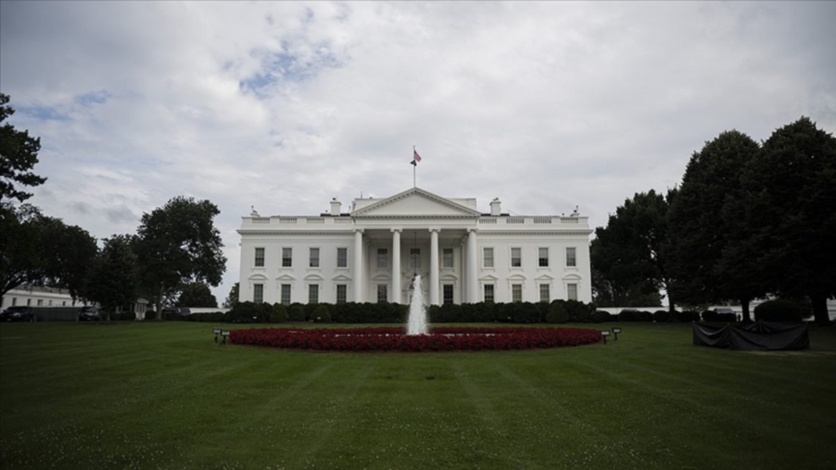 Beyaz Saray, Trump’ın H-1B vizesi ücretini 100 bin dolara çıkaran