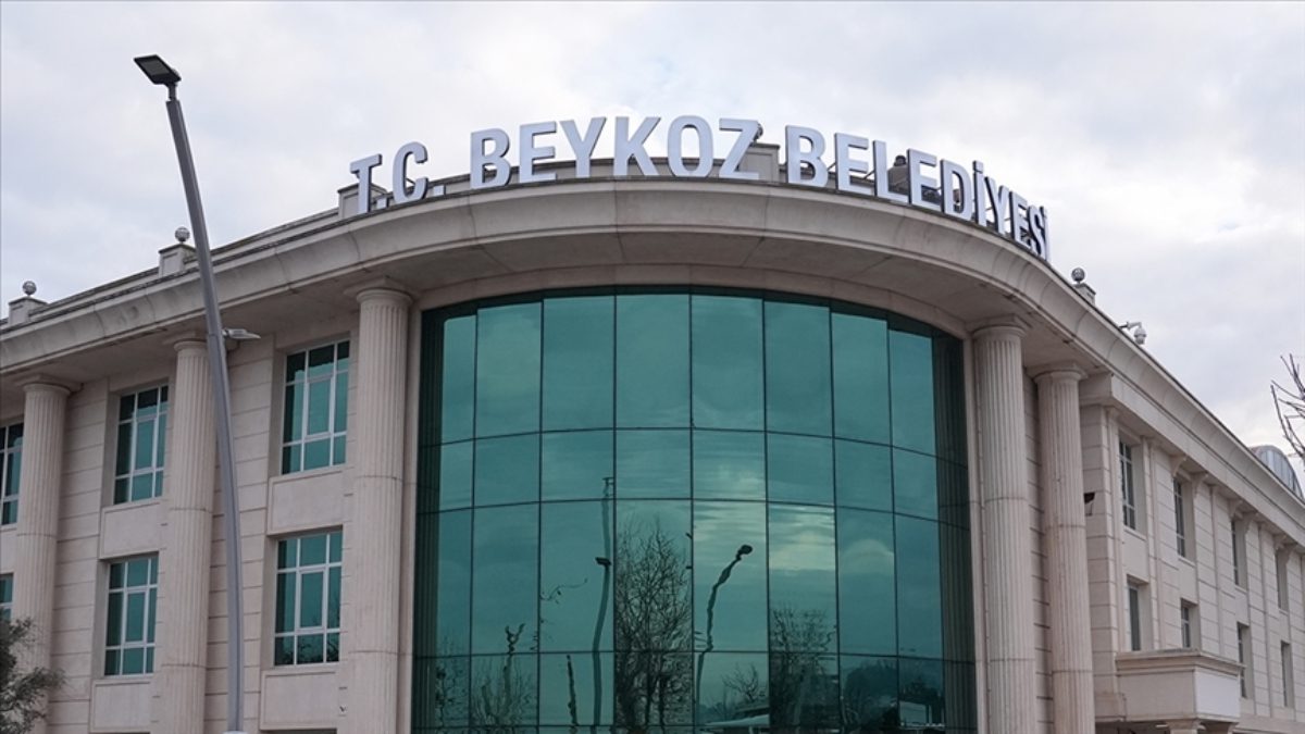 Beykoz Belediye Başkanvekili Özlem Gürzel'in CHP'den istifa etmesi ve AK