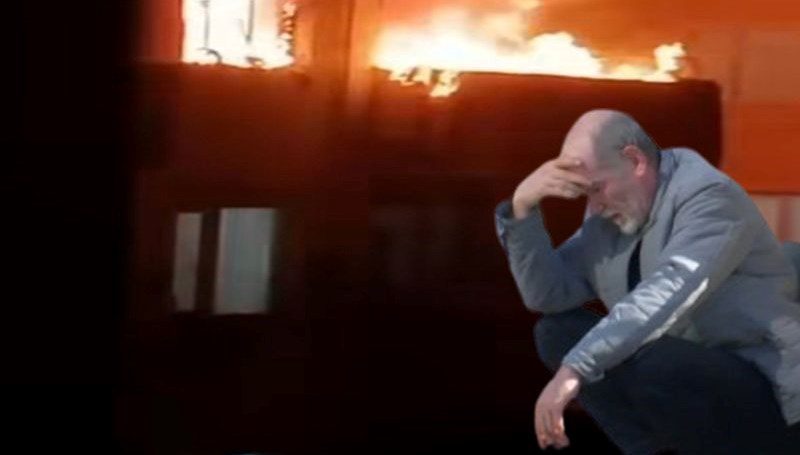 Bursa'da biri bebek 3 kişinin can verdiği yangın faciasında cenazeler