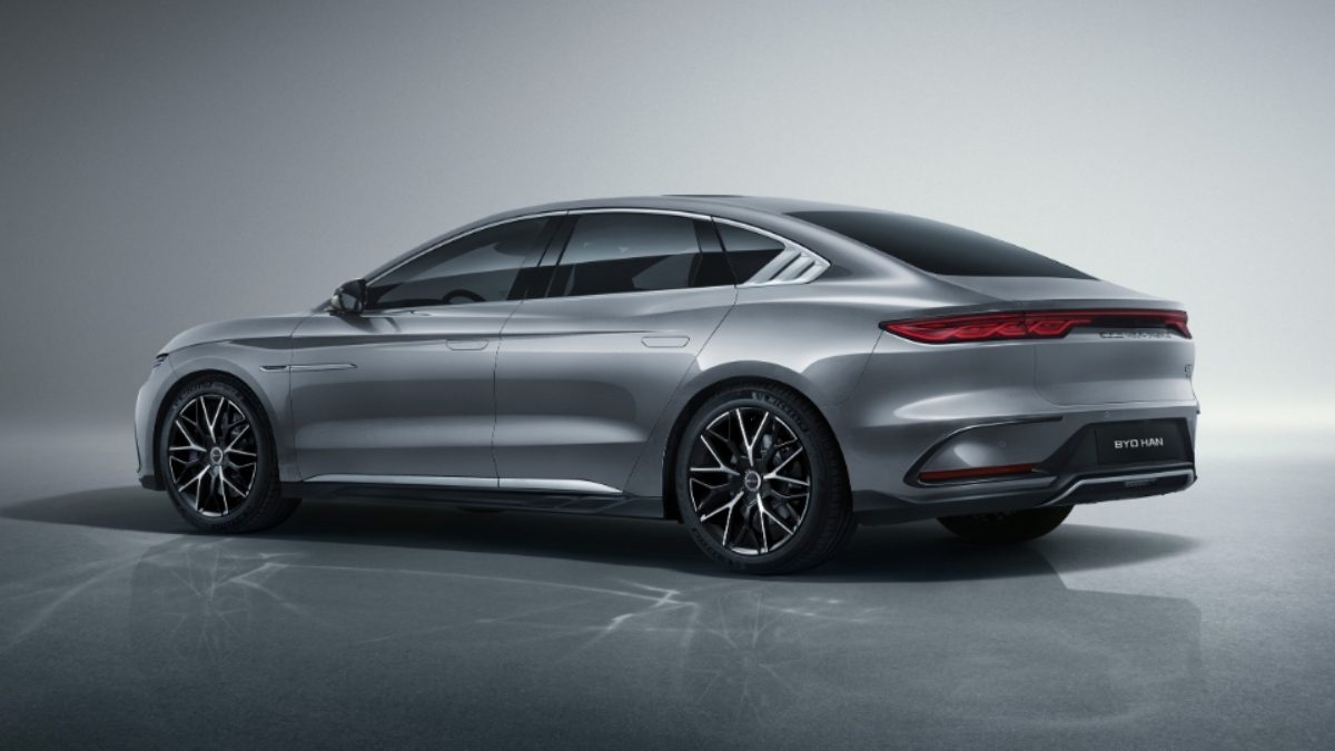 Çinli otomotiv devi BYD, Türkiye ve Macaristan'daki araç fabrikalarına ek