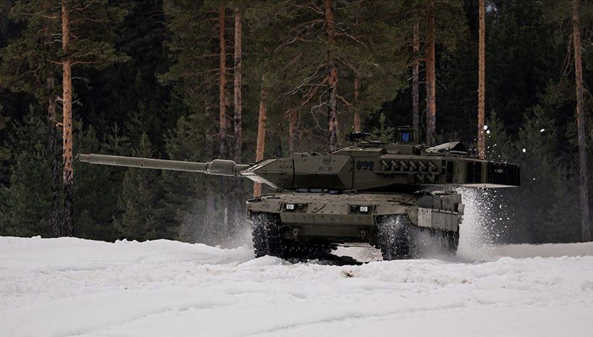 Çekya’nın Almanya'dan 44 adet Leopard 2A8 tipi ana muharebe tankı