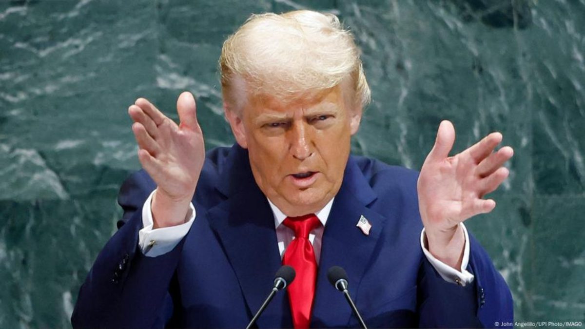 Donald Trump, BM kürsüsüne geldiğinden yaşadığı teknik aksaklıkları "sabotaj" olarak