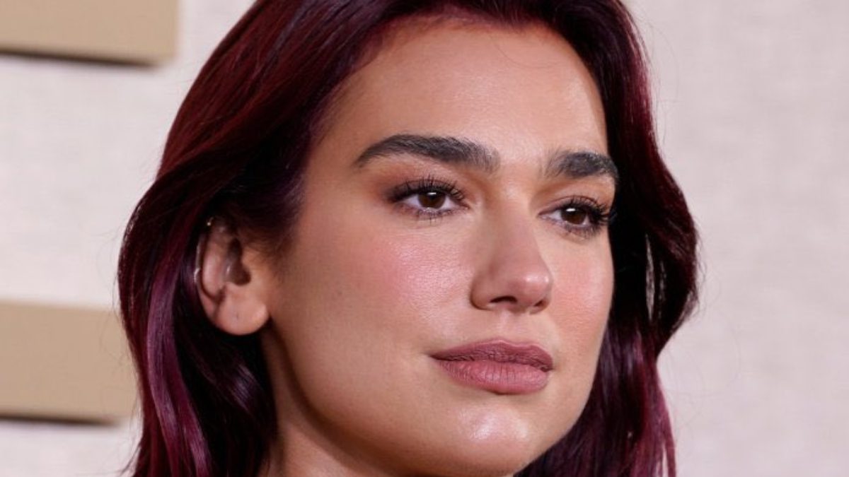 Dünyaca ünlü şarkıcı Dua Lipa, İsrail'e verdiği destek nedeniyle menajeri