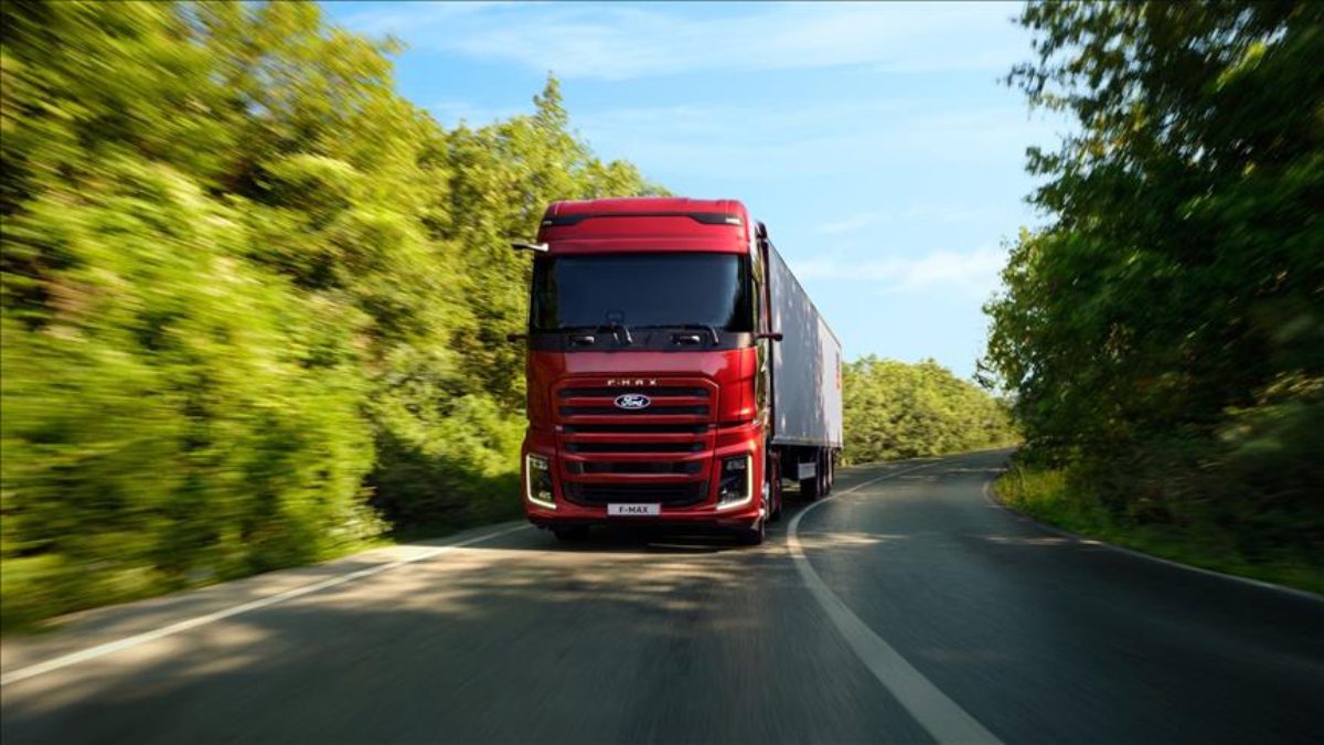 Ford Trucks, Türkiye'de geliştirip ürettiği ödüllü çekicisi F-MAX'in, yüzde 11,3'e