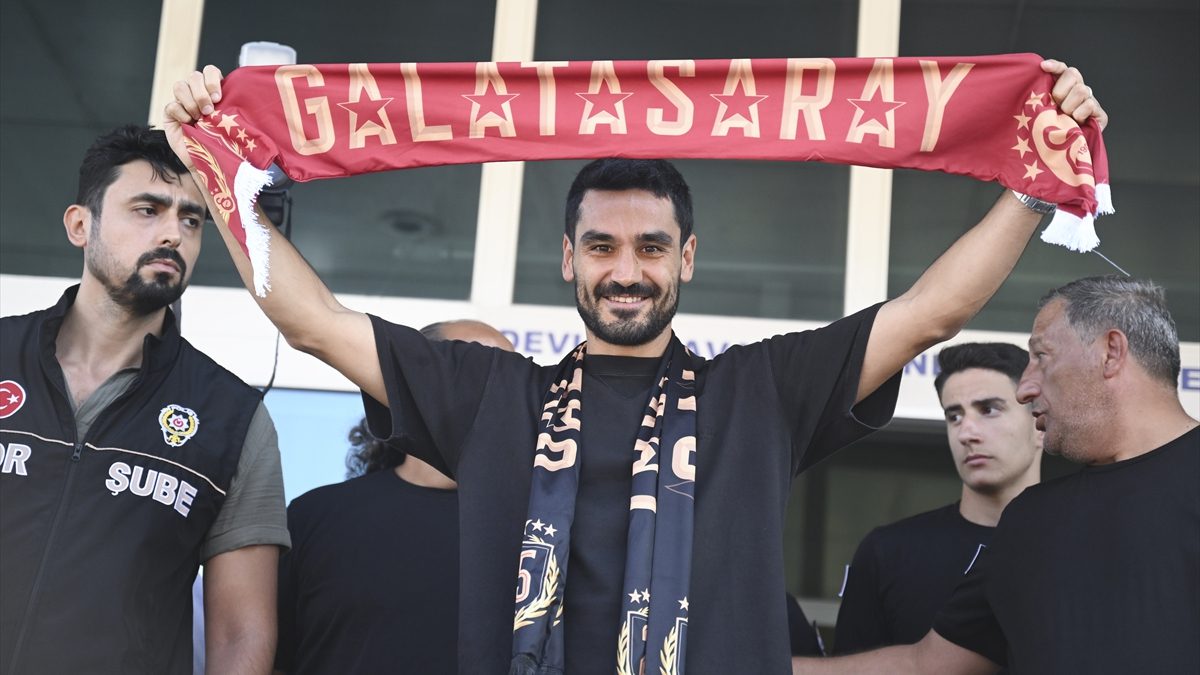 Galatasaray, Türk asıllı Alman futbolcu İlkay Gündoğan'ı 2 yıllığına kadrosuna