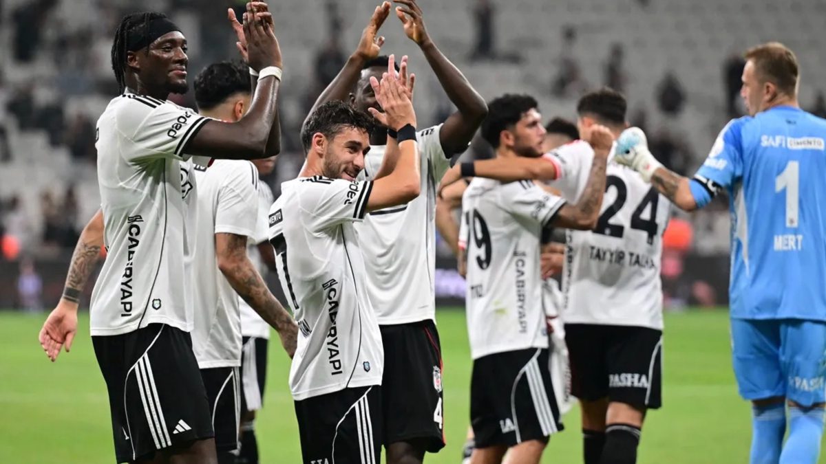 Süper Lig'in 6. haftasında Beşiktaş, deplasmanda Göztepe ile karşı karşıya