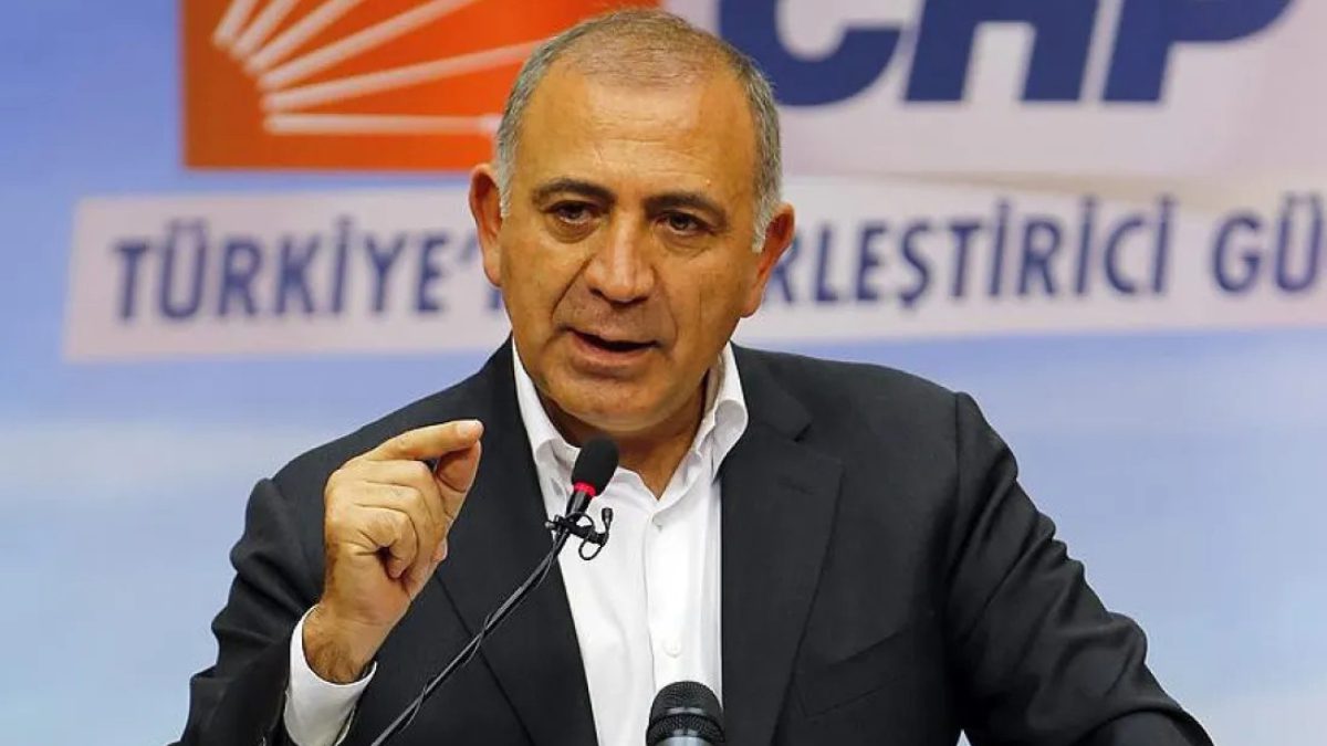 CHP'de kriz devam ederken mahkemenin kayyum olarak atadığı Tekin, "Beni