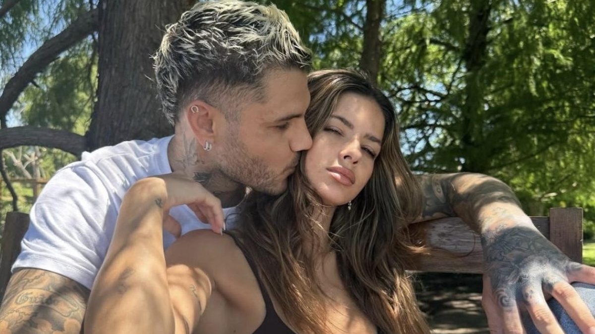 Bir süredir Galatasaraylı oyuncu Mauro Icardi ile birlikte olan China