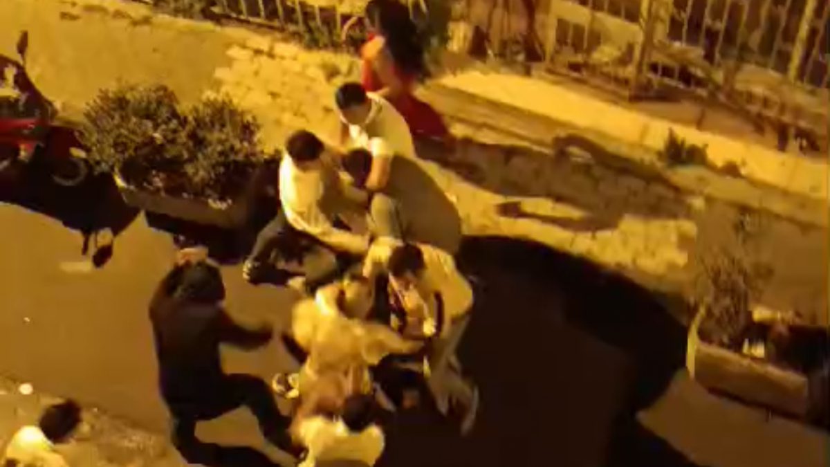 Şişli'de salondaki sünnet düğününde çocuğun ailesiyle akrabaları arasında çıkan ve