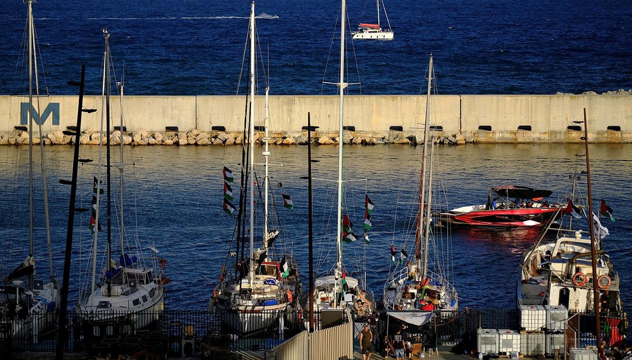 İtalya'da liman işçileri, İsrail'in Gazze'ye yardım taşıyan Küresel Sumud Filosu'ndaki