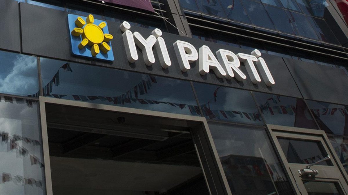 İyi Parti Sakarya İl Başkanı Ahmet Uçak, partinin kuruluş ilkelerinden