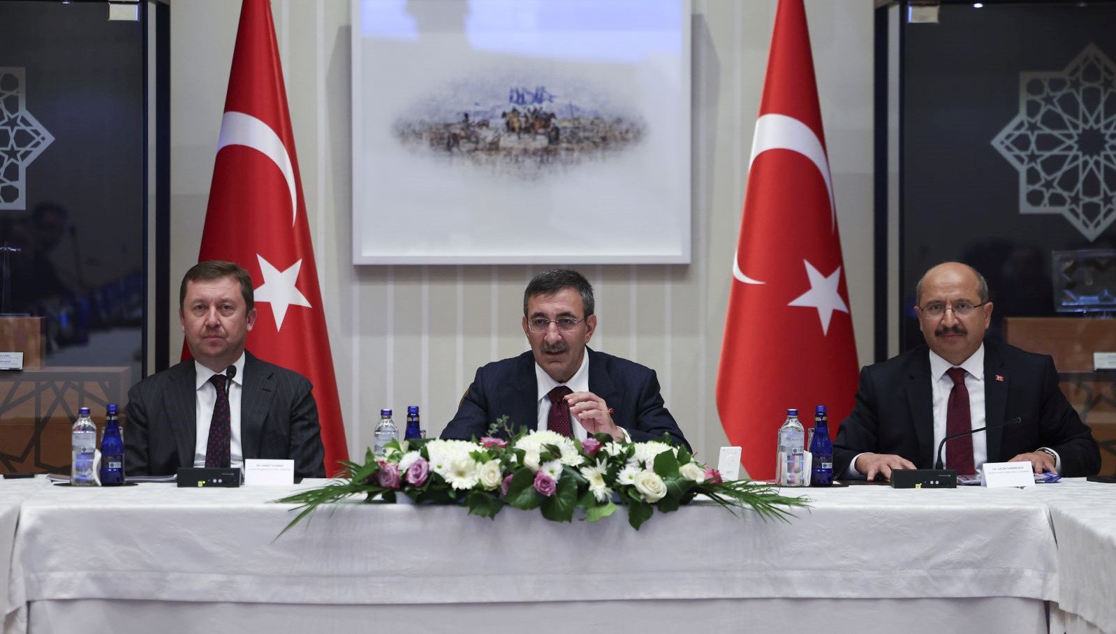 Cumhurbaşkanlığı Külliyesi'nde "Kamuda Etkin Yönetim ve Denetim" konulu koordinasyon toplantısı