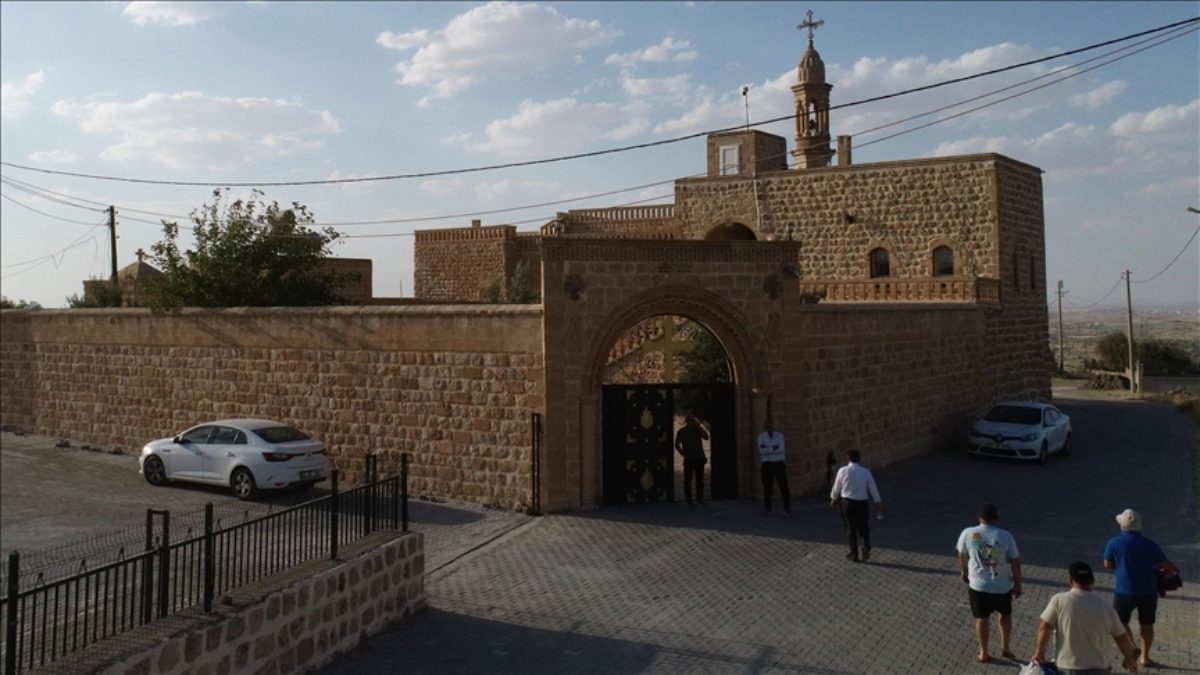 Mardin'de yaşayan ve geçmişte terör nedeniyle yurt dışına göç etmek
