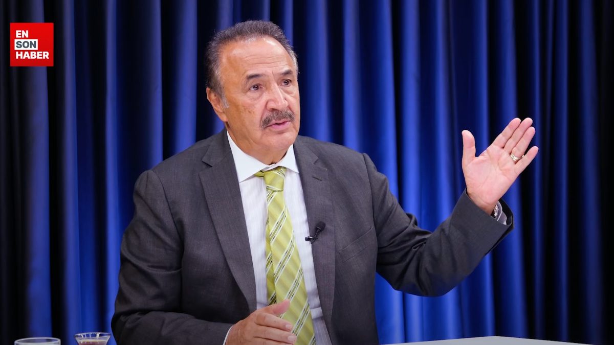 CHP'de yaşanan gelişmeleri değerlendiren Mehmet Sevigen, "Cumhuriyet Halk Partili yöneticilerin