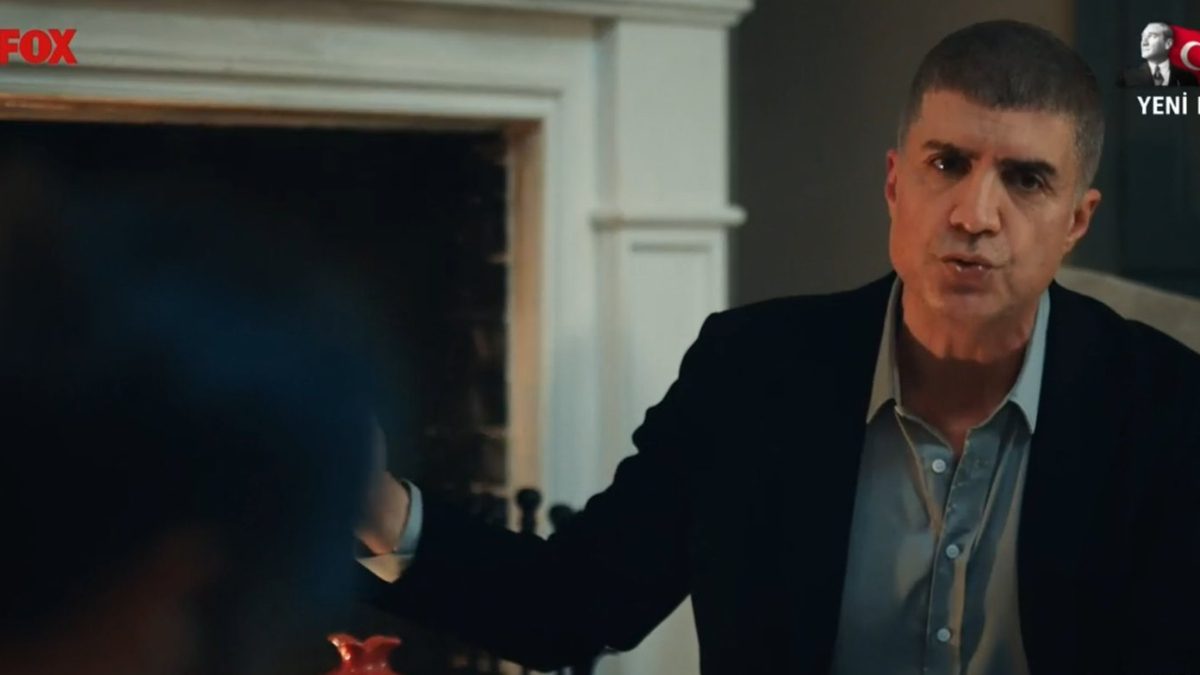 Sarıyer’deki villalar yüzünden bir dönem menajerliğini yapan ağabeyi Ercan Deniz