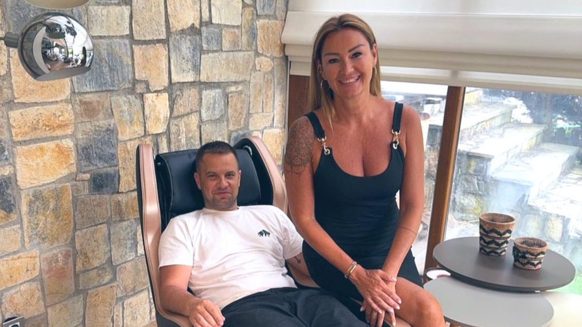 Yağmur Atacan, kendisi gibi oyuncu eşinin erkek yoga hocasıyla yaptığı