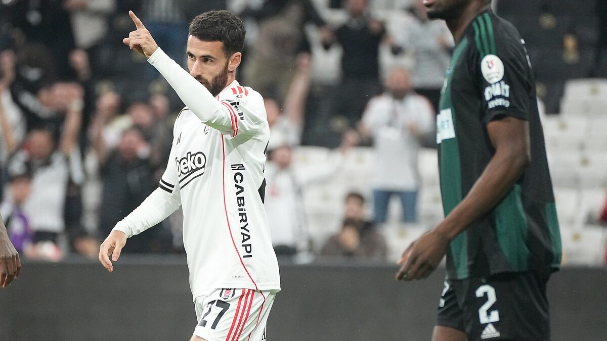 Geçtiğimiz hafta içinde oynanan Süper Lig 1. hafta erteleme maçında