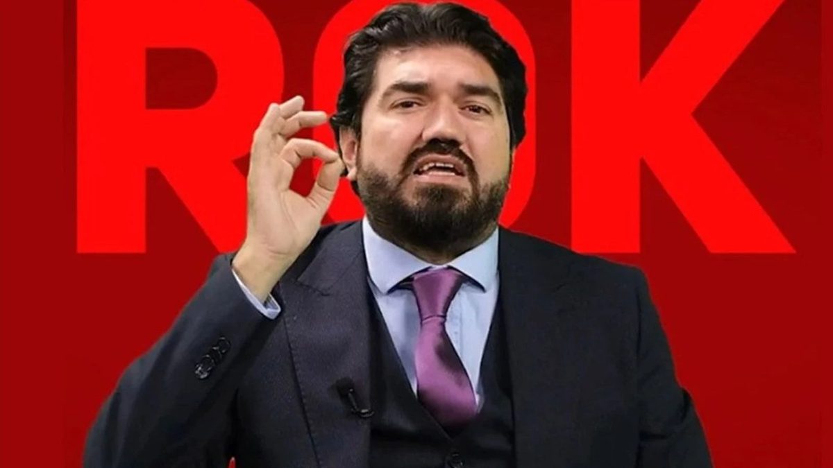 Türkiye'nin sevilen isimlerden olan Rasim Ozan Kütahyalı, aile arasında yapılan