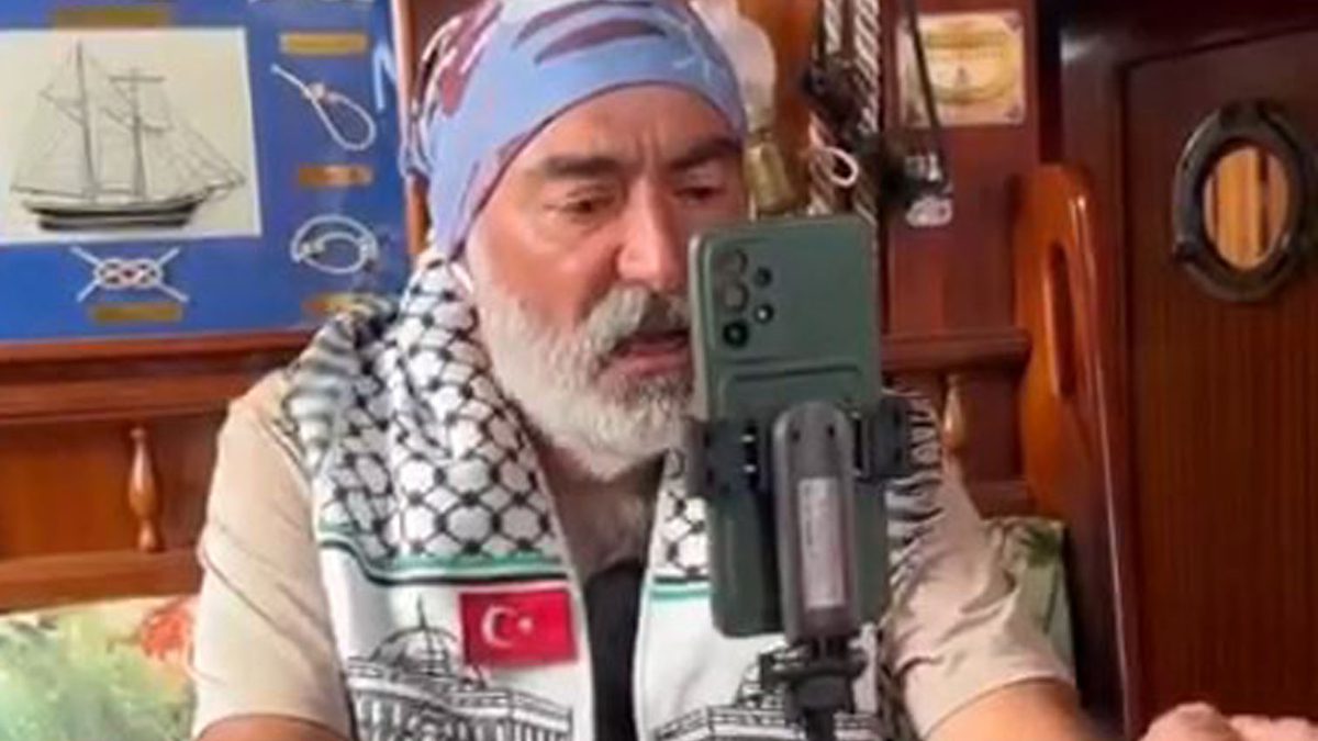 Küresel Sumud Filosu’nun 'Adagio' isimli teknesinde Gazze yolculuğundaki aktivist Hakan
